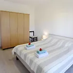 Lino B4 By Interhome