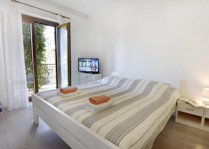 Lino B4 By Interhome Apartment Umag